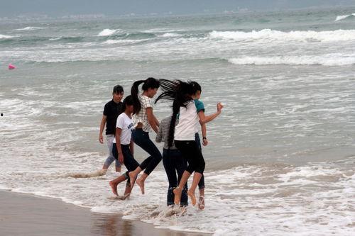 光裕沙滩最新爆料事件真相,揭秘背后惊人内幕  第1张